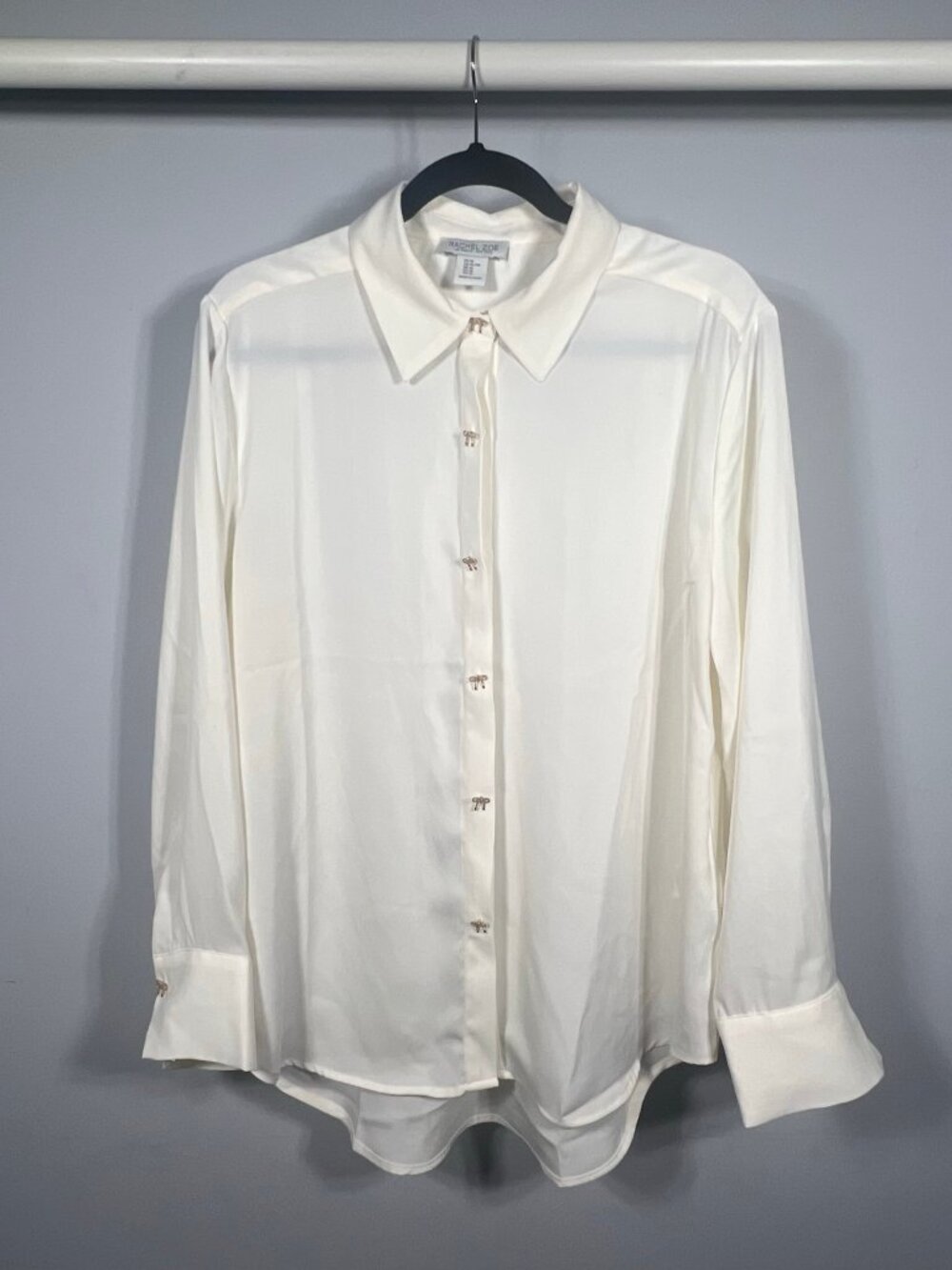 Rachel Zoe Top Womens Button Down Blouse Long Sleeve XL Bow Buttons Stains